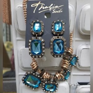 THALIA SODI BLUE Vintage Like NECKLACE & Earrings - Antique Brass & Gold Tones